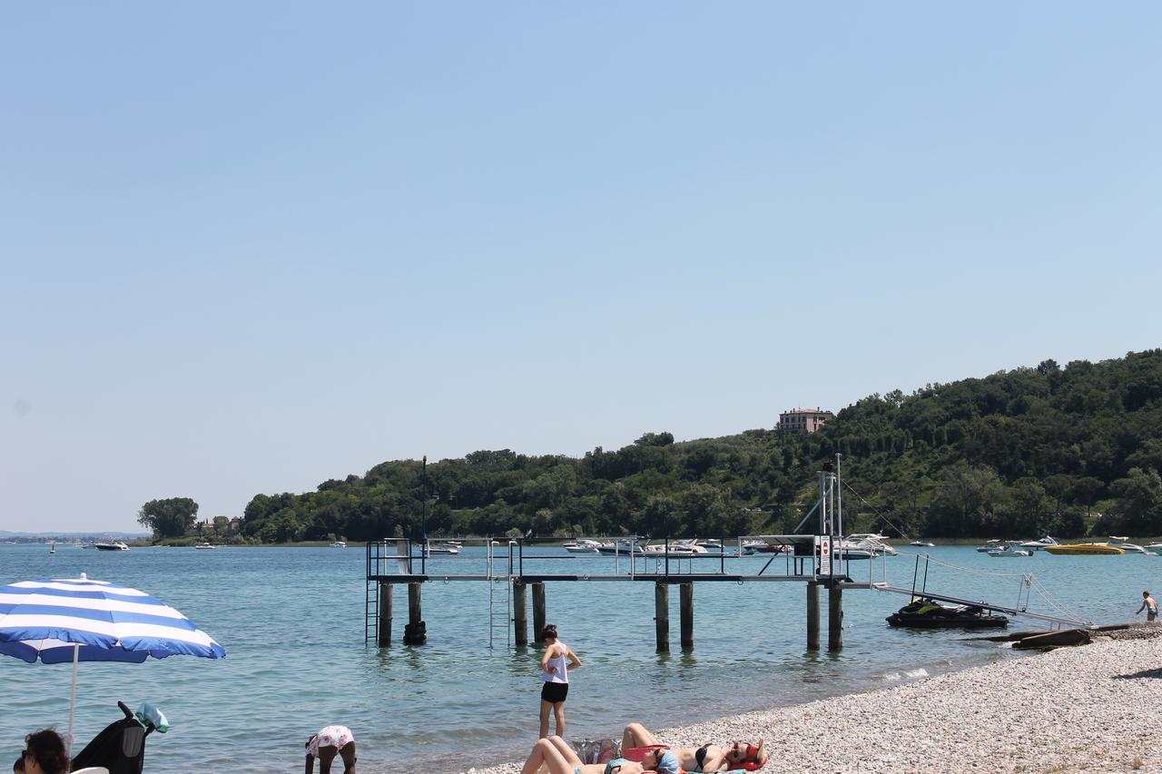פאדנג'ה סול גארדה Lake Garda Beach Hostel מראה חיצוני תמונה